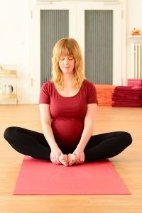yoga köln asana schwangerschaft