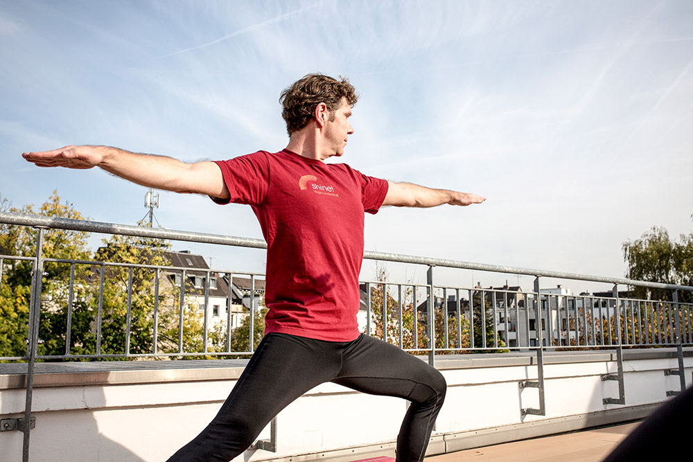 Yoga Köln: Anfängerkurse bei Shine! Yoga im Juni